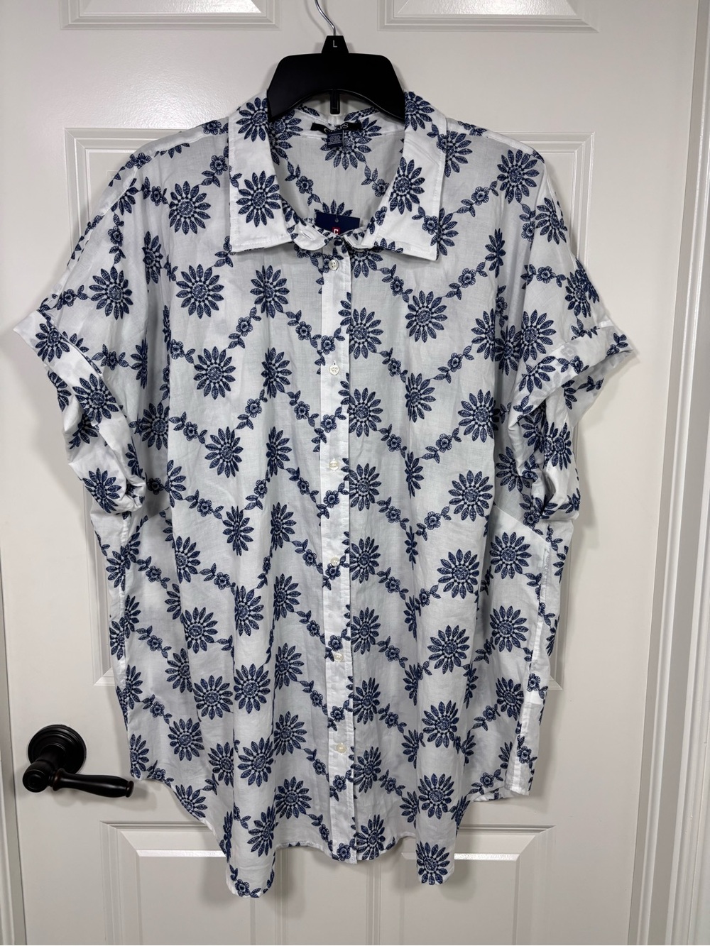 NWT Chaps Short Sleeve Button Up Embroidered Shirt Women’s 3X